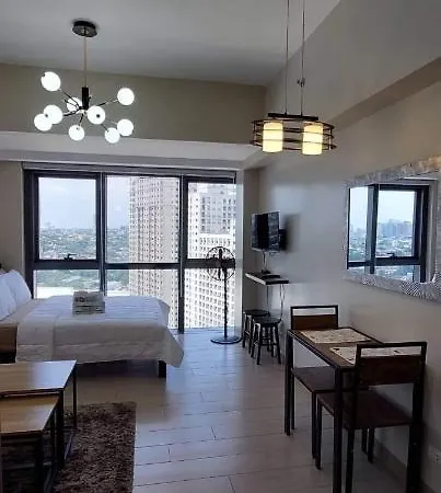 Tower 1 One Eastwood Avenue Apartment Manila Exterior photo