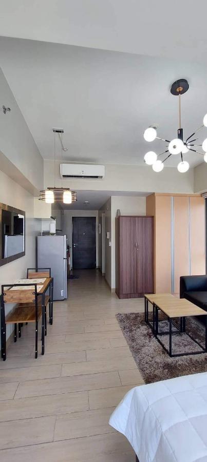 Tower 1 One Eastwood Avenue Apartment Manila